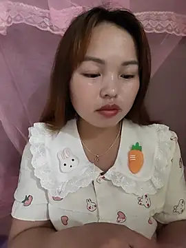 Mina xYx online show from June 15, 2026, 3:44 pm