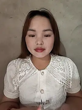 Mina xYx online show from July 19, 2026, 3:31 pm