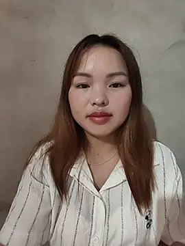 Mina xYx online show from June 28, 2026, 2:40 am