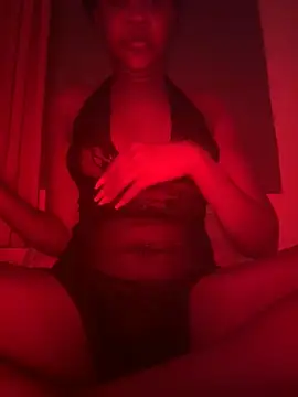 Snapshot of Annie011 chatting on March 19, 2026, 5:51 am Annie011 online show from March 19, 2026, 5:51 am