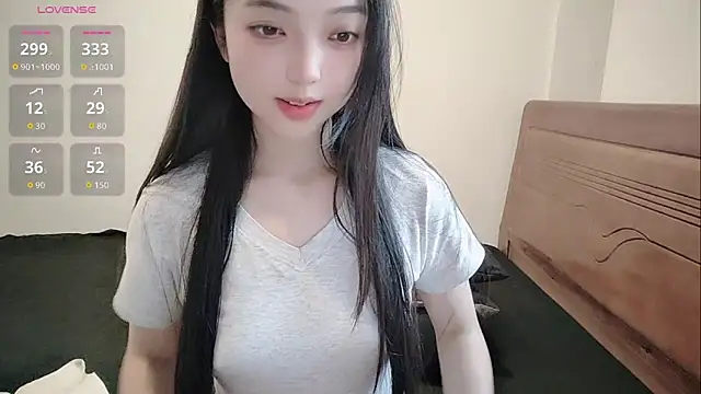 Snapshot of oblakitty_ chatting on May 12, 2026, 9:48 am oblakitty online show from May 12, 2026, 9:48 am