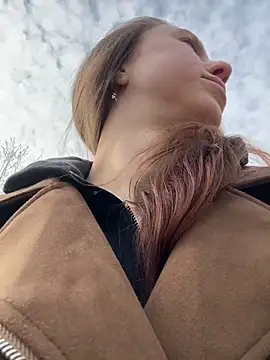 Snapshot of PurrLure chatting on March 23, 2026, 11:32 am PurrLure online show from March 23, 2026, 11:32 am