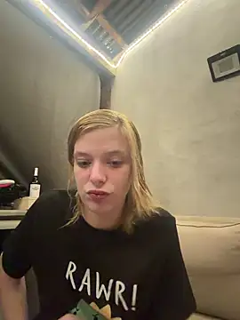 jessebell2003 online show from May 25, 2026, 9:13 pm