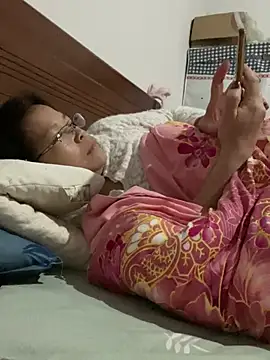 Snapshot of Dudu-me chatting on March 20, 2026, 12:17 pm Dudu-me online show from March 20, 2026, 12:17 pm