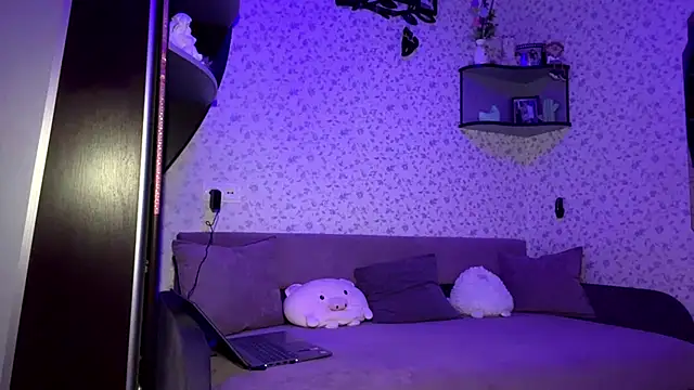 KimTify online show from March 19, 2026, 3:12 pm