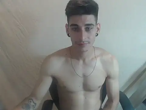 Snapshot of damdick44 chatting on March 23, 2026, 11:10 am damdick44 online show from March 23, 2026, 11:10 am