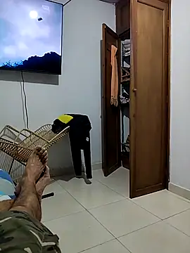 NEKAVELASQUEZ online show from March 17, 2026, 3:09 am