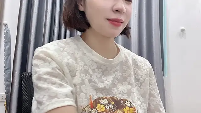 Ryo-Jisoo online show from April 21, 2026, 3:02 am