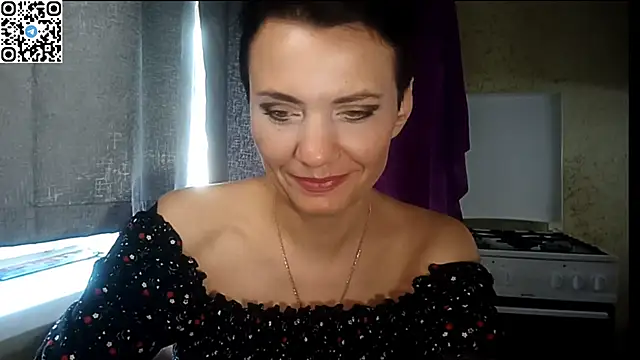 HotMamaQueen234 online show from July 3, 2026, 12:00 pm