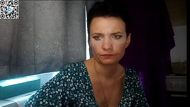 HotMamaQueen234 online show from July 8, 2026, 10:49 am