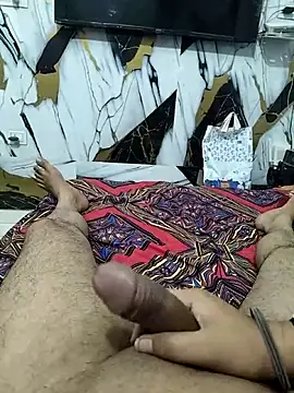 Sexy Seductive couple online show from May 24, 2026, 3:17 am