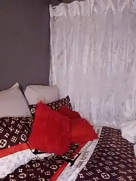 Found77 online show from April 3, 2026, 7:42 pm