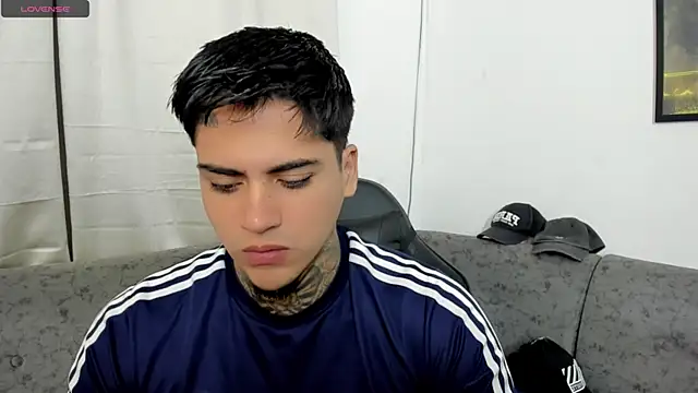 Snapshot of sweetlatinoboy chatting on July 25, 2026, 9:39 am sweetlatinoboy online show from July 25, 2026, 9:39 am