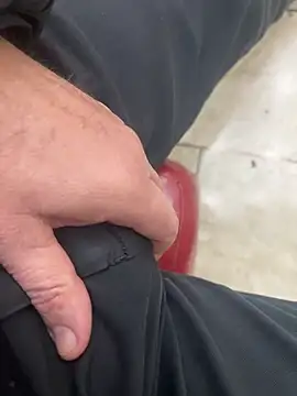 domyro online show from March 27, 2026, 6:31 pm