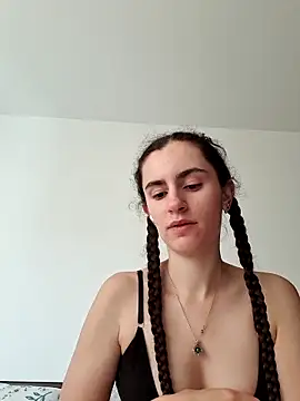 starlight mo online show from June 18, 2026, 4:01 pm
