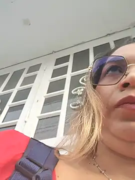 Snapshot of Melisa_14 chatting on May 25, 2026, 11:09 am Melisa 14 online show from May 25, 2026, 11:09 am
