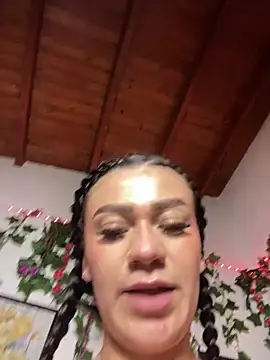 chloe evans0 online show from June 3, 2026, 3:40 am