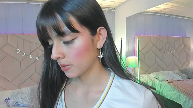 Eimy Blaze online show from July 7, 2026, 7:17 pm
