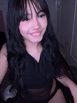 MayyBonita online show from May 10, 2026, 4:27 am