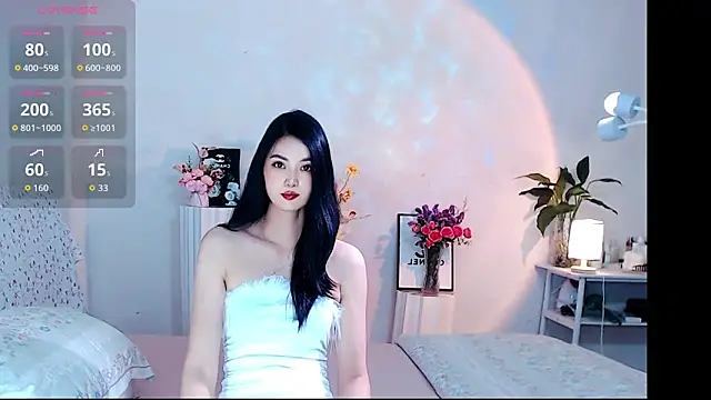 Evelyn-007 online show from April 19, 2026, 10:49 am