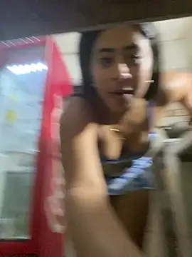 lucirganaxxx online show from March 24, 2026, 1:49 am