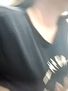 Snapshot of LilasBoobs chatting on April 8, 2026, 11:50 pm LilasBoobs online show from April 8, 2026, 11:50 pm