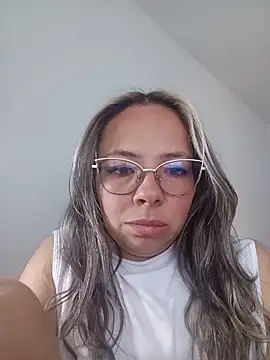 Sammy 2-4 online show from June 18, 2026, 9:53 pm