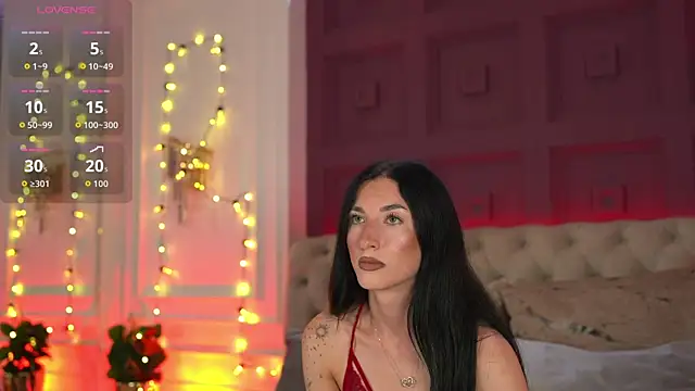 EllieJules online show from June 28, 2026, 3:57 am