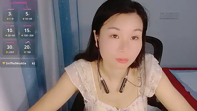 Lianzi-2026 online show from April 25, 2026, 1:41 pm