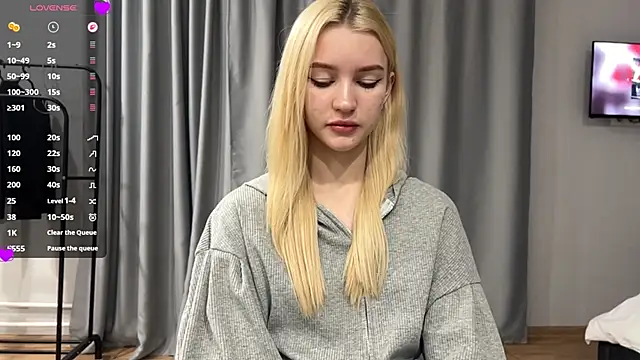 MelissaEvenns online show from May 27, 2026, 2:13 pm