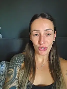 NicoleKaiser online show from June 13, 2026, 6:11 am