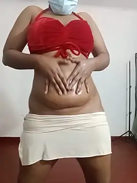 honeyi babe online show from May 21, 2026, 5:21 pm