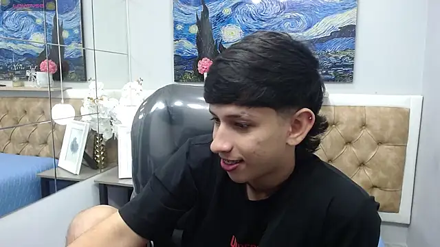 AdrianFranko online show from June 10, 2026, 3:02 pm