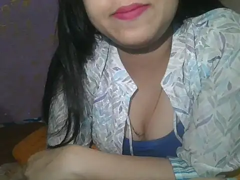 Snapshot of Qween_Seelu chatting on July 11, 2026, 1:06 am Qween Seelu online show from July 11, 2026, 1:06 am