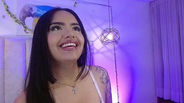 sweetbloomcs online show from May 15, 2026, 8:40 pm