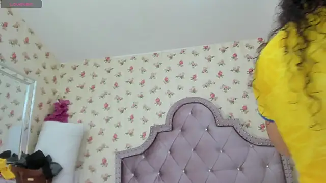 crystal watson0 online show from June 17, 2026, 2:16 pm