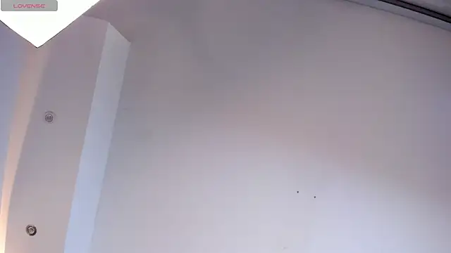 Snapshot of mily_Lopez chatting on August 6, 2026, 8:26 pm mily Lopez online show from August 6, 2026, 8:26 pm