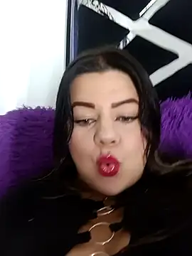 Karla rodriguez1 online show from May 17, 2026, 1:38 am