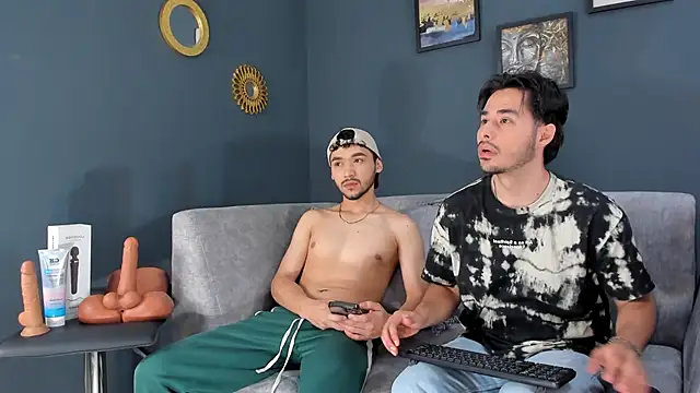 ReubenandScott online show from March 18, 2026, 8:10 pm