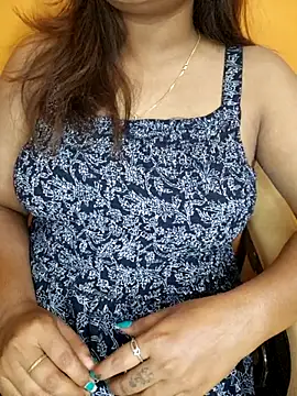 Snapshot of tamil_ineya chatting on April 12, 2026, 5:49 pm tamil ineya online show from April 12, 2026, 5:49 pm