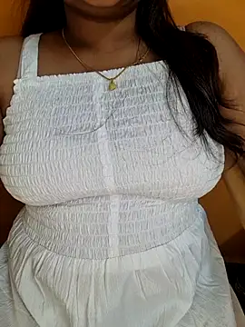 Snapshot of tamil_ineya chatting on April 10, 2026, 7:21 pm tamil ineya online show from April 10, 2026, 7:21 pm