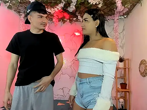 Nahomi hot 77 online show from July 11, 2026, 1:11 pm