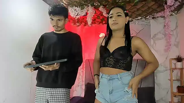 Nahomi hot 77 online show from August 1, 2026, 1:09 pm
