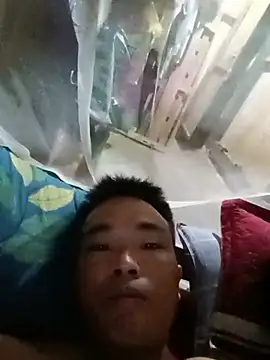 Snapshot of boy-pho- chatting on July 31, 2026, 3:31 pm boy-pho- online show from July 31, 2026, 3:31 pm
