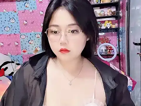 Nhanlu009 online show from July 18, 2026, 12:58 pm
