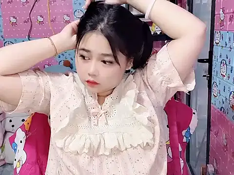 Nhanlu009 online show from July 12, 2026, 1:12 pm