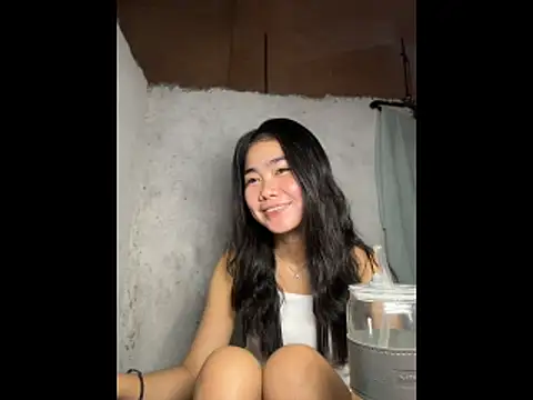 beautyasian23 online show from April 19, 2026, 1:17 am