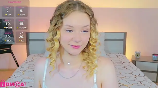 StaceyyJones online show from July 7, 2026, 9:24 am