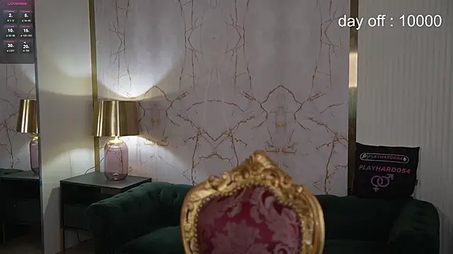 Nora mur online show from April 4, 2026, 10:44 am