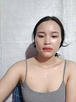 Akile80 online show from July 28, 2026, 3:14 am